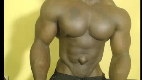 musclegod23 online show from 02/28/25, 02:42