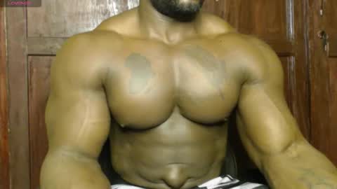 musclegod23 online show from 09/14/25, 12:10