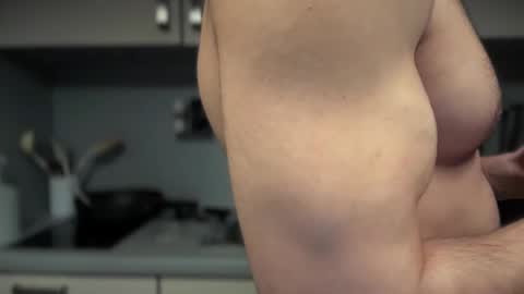 Snapshot of musclehair3 chatting on 01/29/25, 07:32 musclehair3 online show from 01/29/25, 07:32