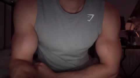 Snapshot of musclehair3 chatting on 09/22/25, 09:28 musclehair3 online show from 09/22/25, 09:28