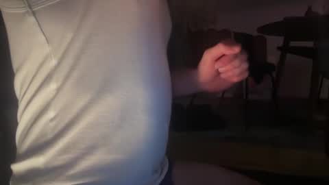 Snapshot of musclehair3 chatting on 04/27/26, 07:12 musclehair3 online show from 04/27/26, 07:12
