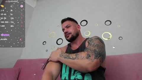 Snapshot of musclemonster31 chatting on 01/10/25, 12:59 MuscleMonster31 online show from 01/10/25, 12:59