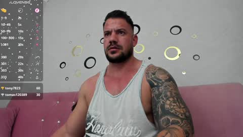 Snapshot of musclemonster31 chatting on 01/12/25, 03:39 MuscleMonster31 online show from 01/12/25, 03:39