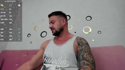 Snapshot of musclemonster31 chatting on 01/13/25, 03:12 MuscleMonster31 online show from 01/13/25, 03:12