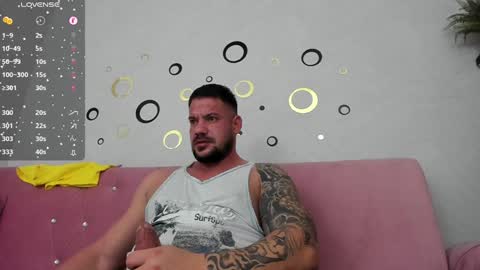 Snapshot of musclemonster31 chatting on 01/13/25, 10:13 MuscleMonster31 online show from 01/13/25, 10:13