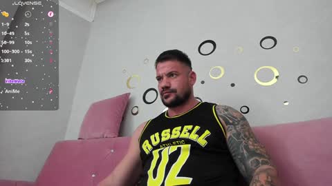 Snapshot of musclemonster31 chatting on 01/22/25, 10:05 MuscleMonster31 online show from 01/22/25, 10:05