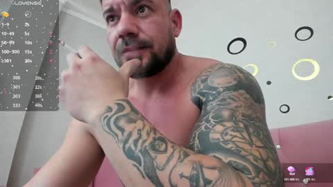 Snapshot of musclemonster31 chatting on 02/01/25, 09:29 MuscleMonster31 online show from 02/01/25, 09:29