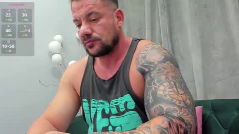 Snapshot of musclemonster31 chatting on 02/25/25, 07:09 MuscleMonster31 online show from 02/25/25, 07:09
