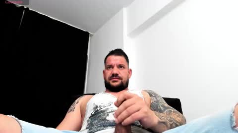 Snapshot of musclemonster31 chatting on 10/07/25, 10:51 MuscleMonster31 online show from 10/07/25, 10:51