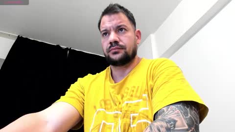 MuscleMonster31 online show from 12/15/25, 11:25