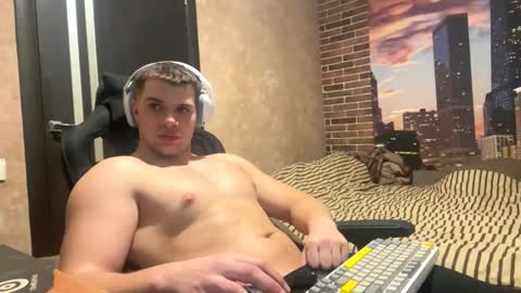 Snapshot of musclephantom chatting on 02/17/26, 09:21 Egor online show from 02/17/26, 09:21