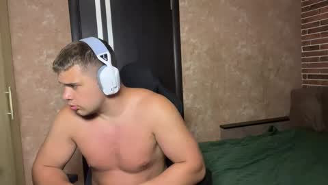 Snapshot of musclephantom chatting on 05/22/26, 08:25 Egor online show from 05/22/26, 08:25