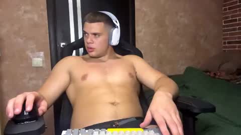 Snapshot of musclephantom chatting on 07/10/26, 08:55 Egor online show from 07/10/26, 08:55