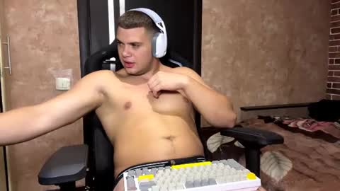 Snapshot of musclephantom chatting on 07/11/26, 08:55 Egor online show from 07/11/26, 08:55