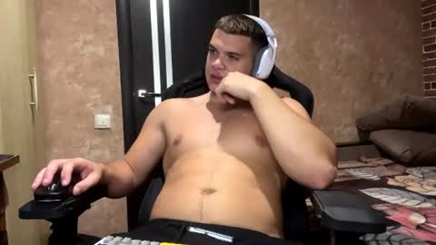 Snapshot of musclephantom chatting on 07/15/26, 09:31 Egor online show from 07/15/26, 09:31