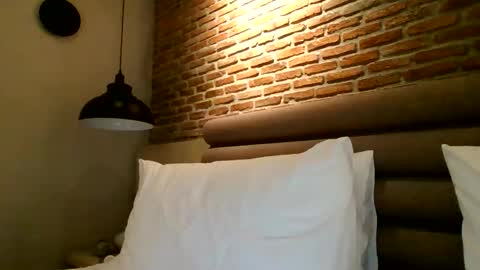 muscleshow00 online show from 03/12/26, 11:49