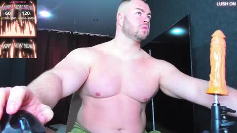 Snapshot of muscularjohnforu chatting on 03/10/25, 08:37 click icon for peach online show from 03/10/25, 08:37