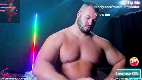 Snapshot of muscularjohnforu chatting on 09/20/25, 11:55 click icon for peach online show from 09/20/25, 11:55