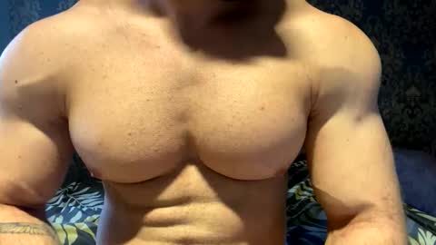 Snapshot of muscularjuggler chatting on 09/25/25, 05:00 muscularjuggler online show from 09/25/25, 05:00