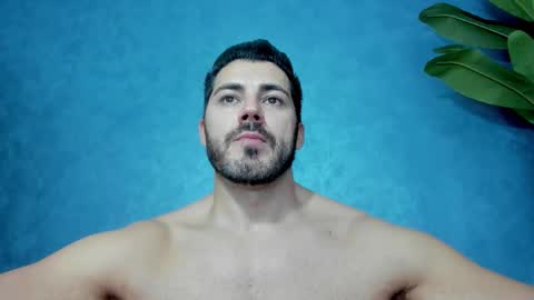 muscularmaster onlyfans online show from 11/26/25, 10:55