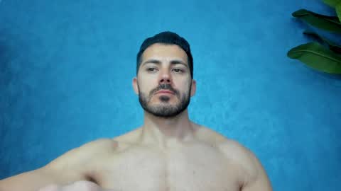 muscularmaster onlyfans online show from 04/22/26, 09:22