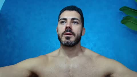 muscularmaster onlyfans online show from 06/15/26, 09:44