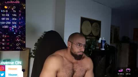Snapshot of musculusx chatting on 01/15/26, 04:44 Musculus online show from 01/15/26, 04:44
