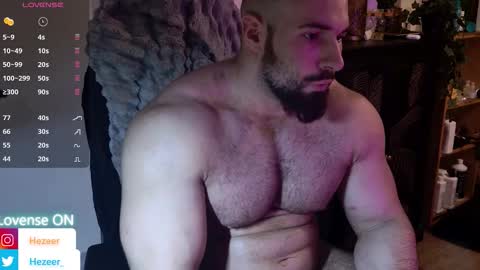 Snapshot of musculusx chatting on 02/14/26, 04:04 Musculus online show from 02/14/26, 04:04