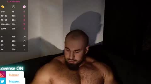 Snapshot of musculusx chatting on 02/26/26, 01:10 Musculus online show from 02/26/26, 01:10