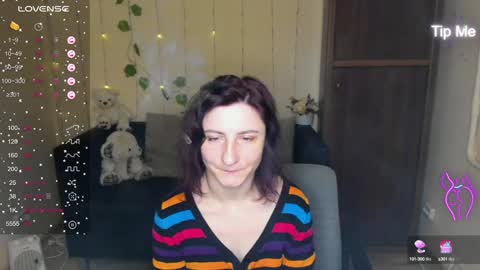 Snapshot of muse_kitty_jenia chatting on 01/18/25, 05:10 Jenya online show from 01/18/25, 05:10