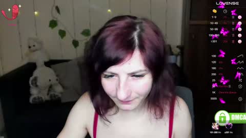 Snapshot of muse_kitty_jenia chatting on 02/08/25, 06:33 Jenya online show from 02/08/25, 06:33