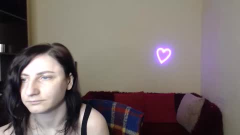 Jeneva online show from 01/06/26, 05:33