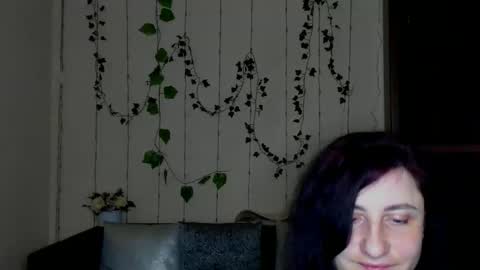 Jeneva online show from 03/27/26, 07:13