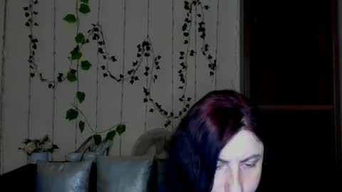 Jeneva online show from 03/31/26, 05:57