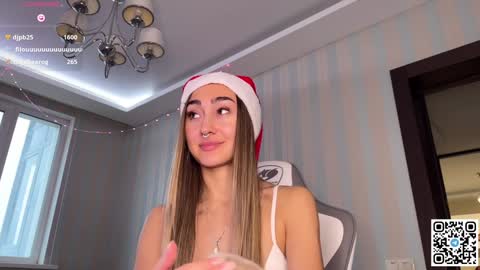 Snapshot of museleks chatting on 12/21/24, 12:06 Aleksa online show from 12/21/24, 12:06