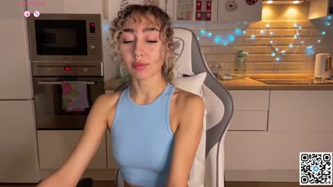 Snapshot of museleks chatting on 01/30/25, 01:33 Aleksa online show from 01/30/25, 01:33