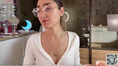 Snapshot of museleks chatting on 02/17/25, 11:13 Aleksa online show from 02/17/25, 11:13