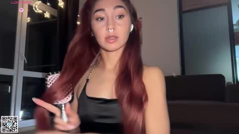 Snapshot of museleks chatting on 11/22/25, 01:26 Aleksa online show from 11/22/25, 01:26