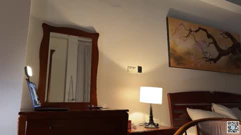 Snapshot of museleks chatting on 02/23/26, 12:24 Aleksa online show from 02/23/26, 12:24