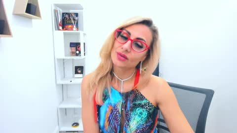 Diana online show from 01/26/25, 06:06