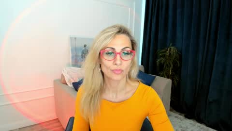 Diana online show from 04/03/26, 11:41