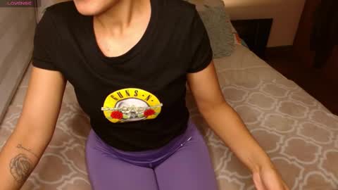 VALENTINA Luna  online show from 02/12/25, 04:44