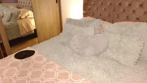 VALENTINA Luna  online show from 03/06/25, 11:53