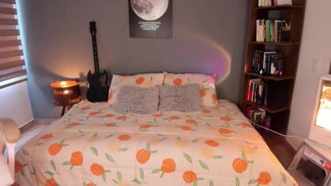 VALENTINA Luna  online show from 09/15/25, 01:22