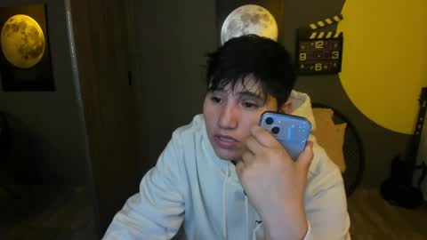Snapshot of musicayluna chatting on 05/12/26, 03:03 VALENTINA Luna online show from 05/12/26, 03:03