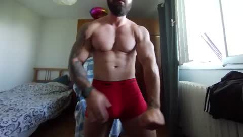 Snapshot of muslejoker chatting on 07/26/26, 12:01 musle joker online show from 07/26/26, 12:01