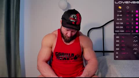 Snapshot of musscle_king chatting on 12/26/24, 12:49 Artemius online show from 12/26/24, 12:49