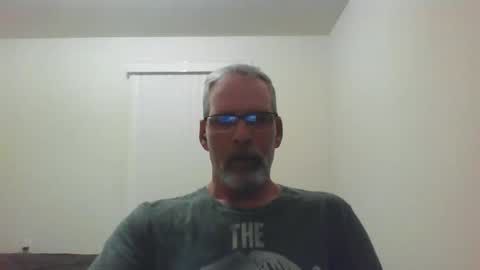 Snapshot of mustang_daddy chatting on 11/05/25, 12:32 307MountainMan online show from 11/05/25, 12:32