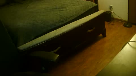 Snapshot of mustenjoyhead79 chatting on 09/21/25, 01:07 mustenjoyhead79 online show from 09/21/25, 01:07