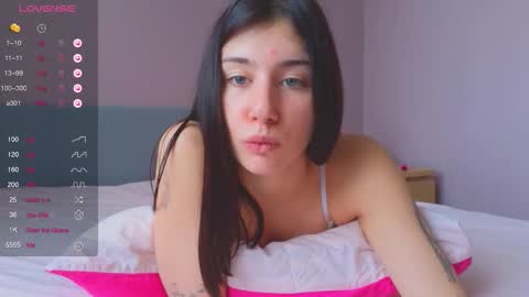 Snapshot of musya_mur chatting on 09/17/25, 02:19 Im Marine online show from 09/17/25, 02:19